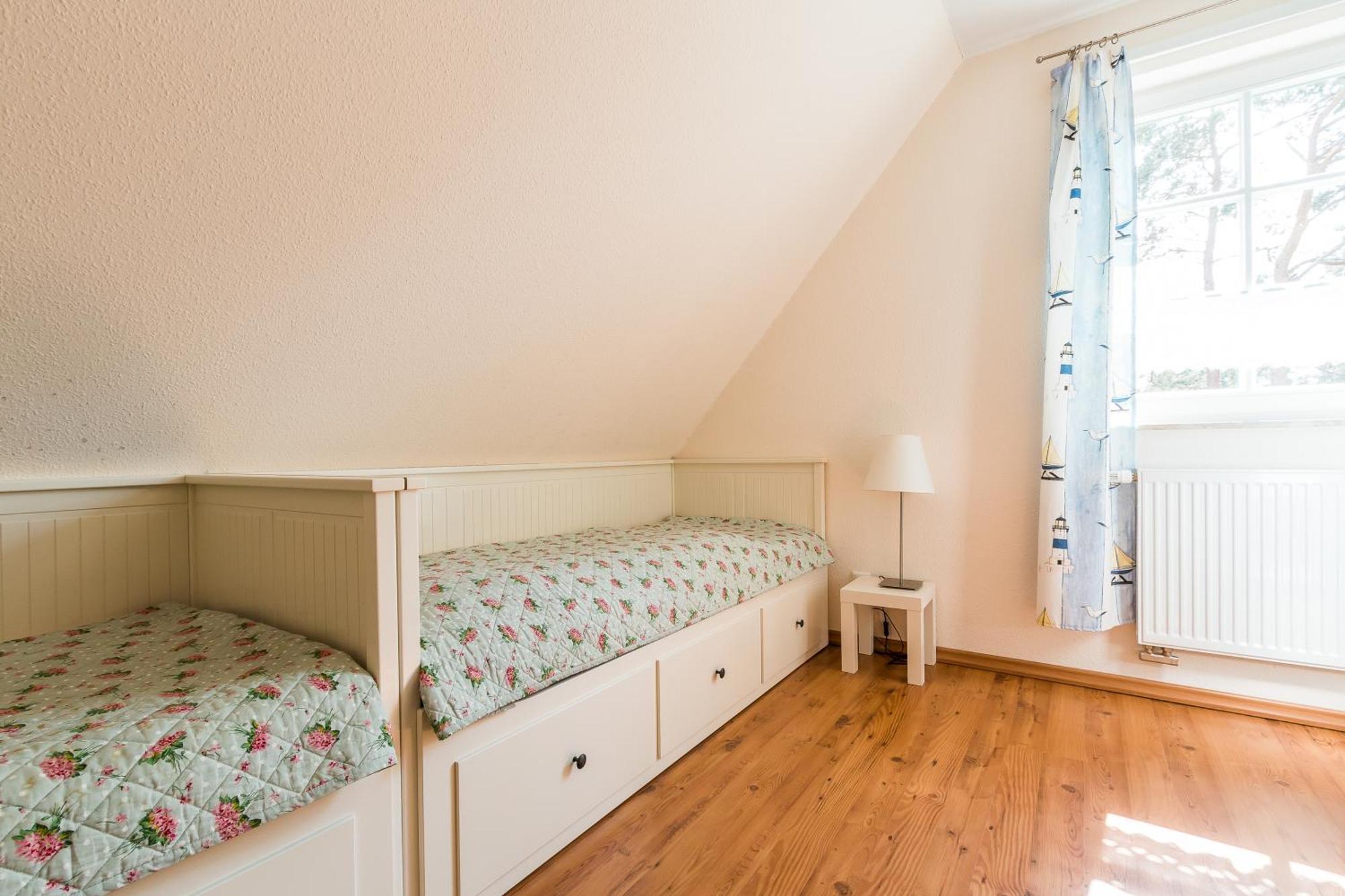 Hus in Luv Appartement Born Buitenkant foto